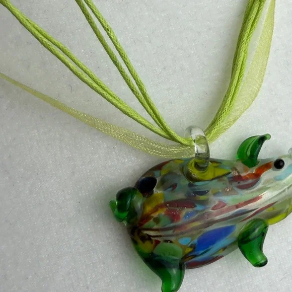 Art Glass Pig Pendant Necklace Lime Green Ribbon Cord Confetti Animal Jewelry - Picture 9 of 10